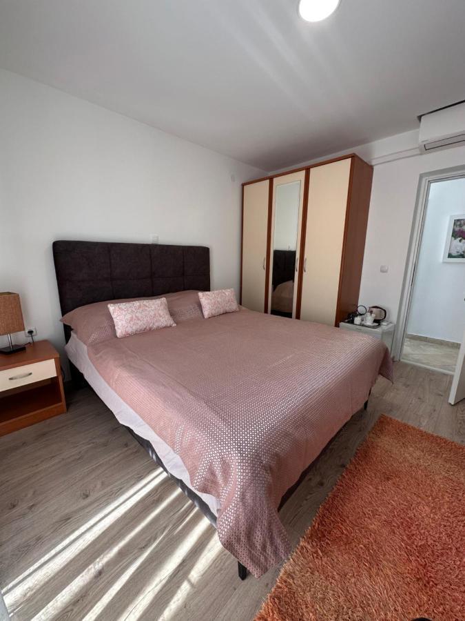 Apartments Tomas II Дубровник Екстериор снимка