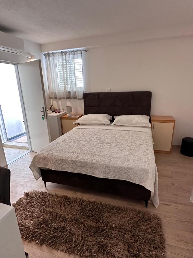 Apartments Tomas II Дубровник Екстериор снимка