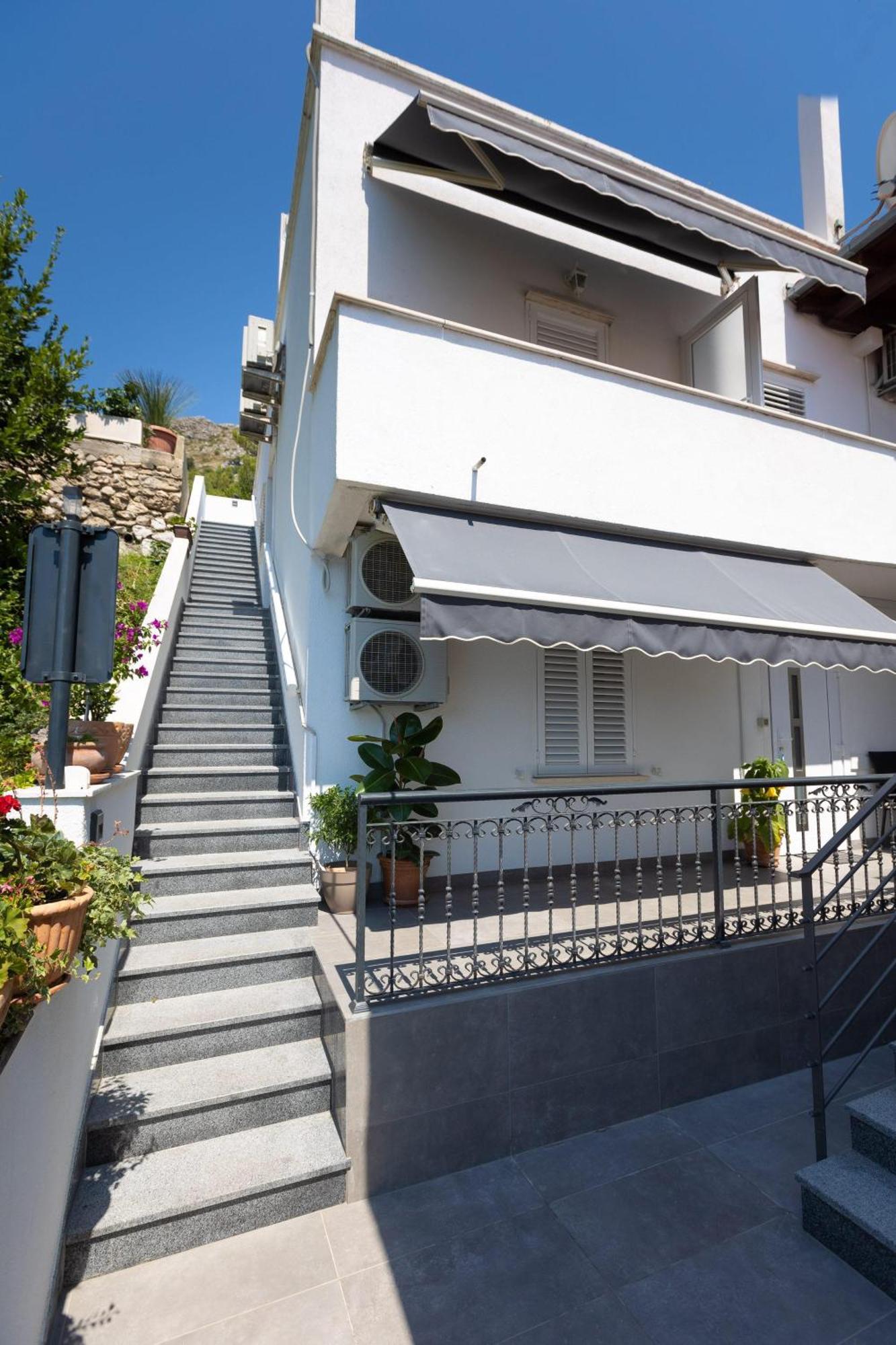 Apartments Tomas II Дубровник Екстериор снимка