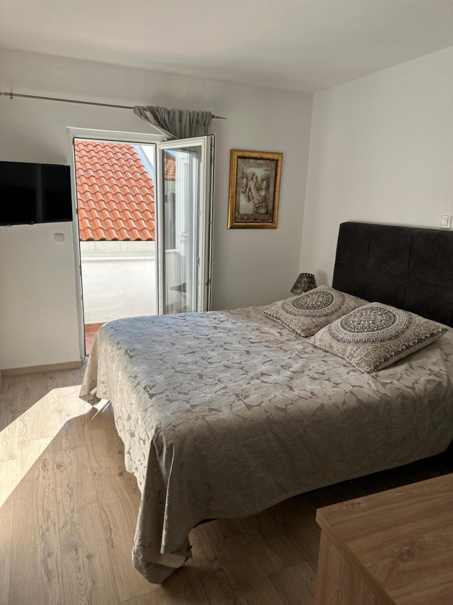 Apartments Tomas II Дубровник Екстериор снимка